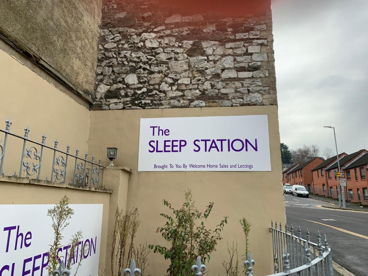 Hotel The Sleep Station Newport Exterior foto